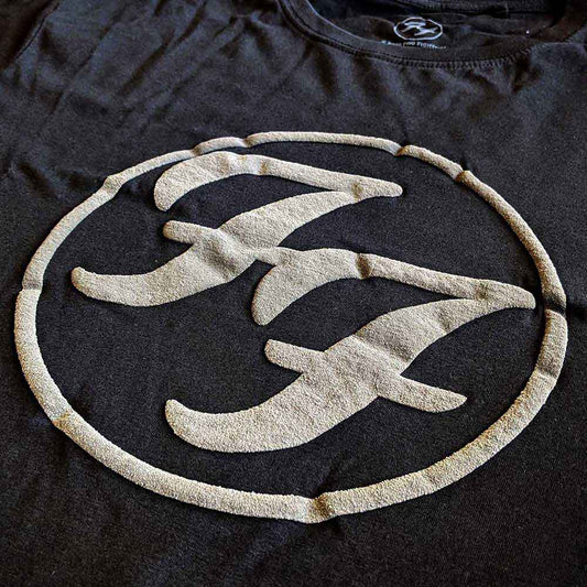 Een foto van een Foo Fighters T-Shirt