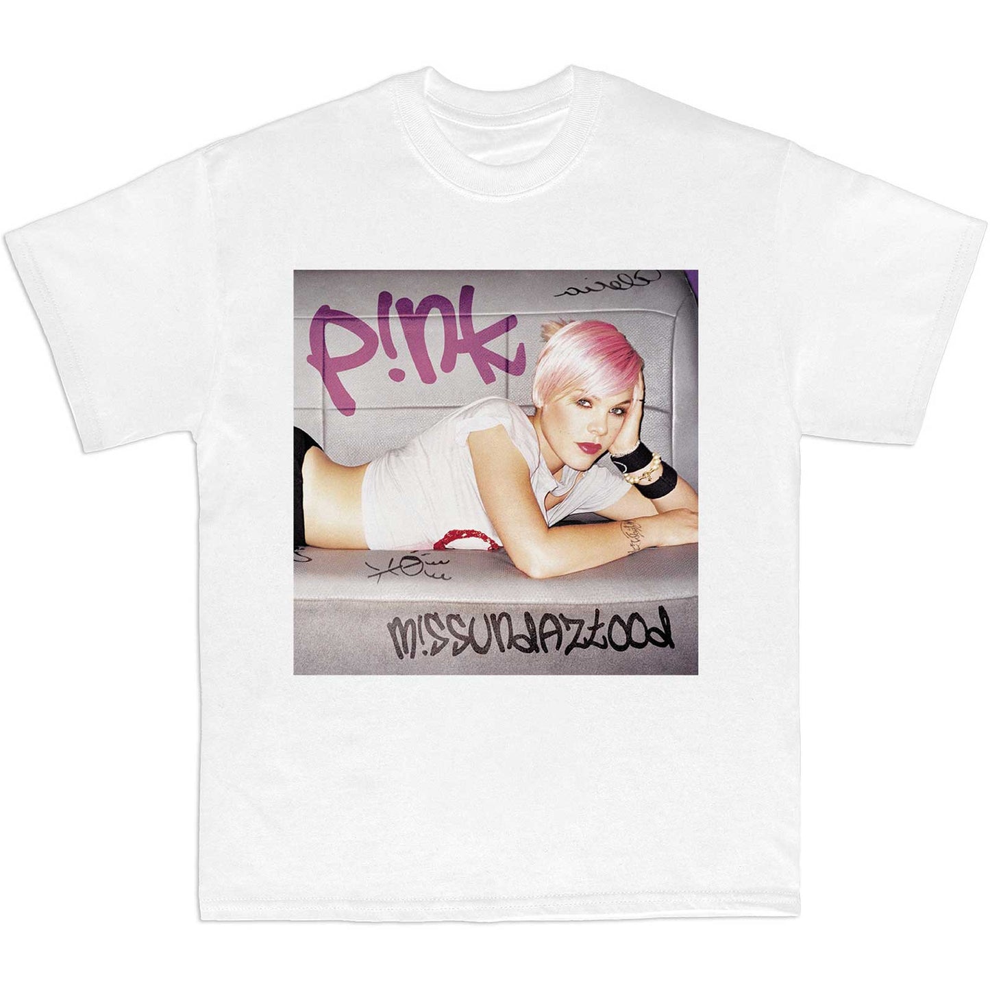 Een foto van een T-Shirt van Pink.