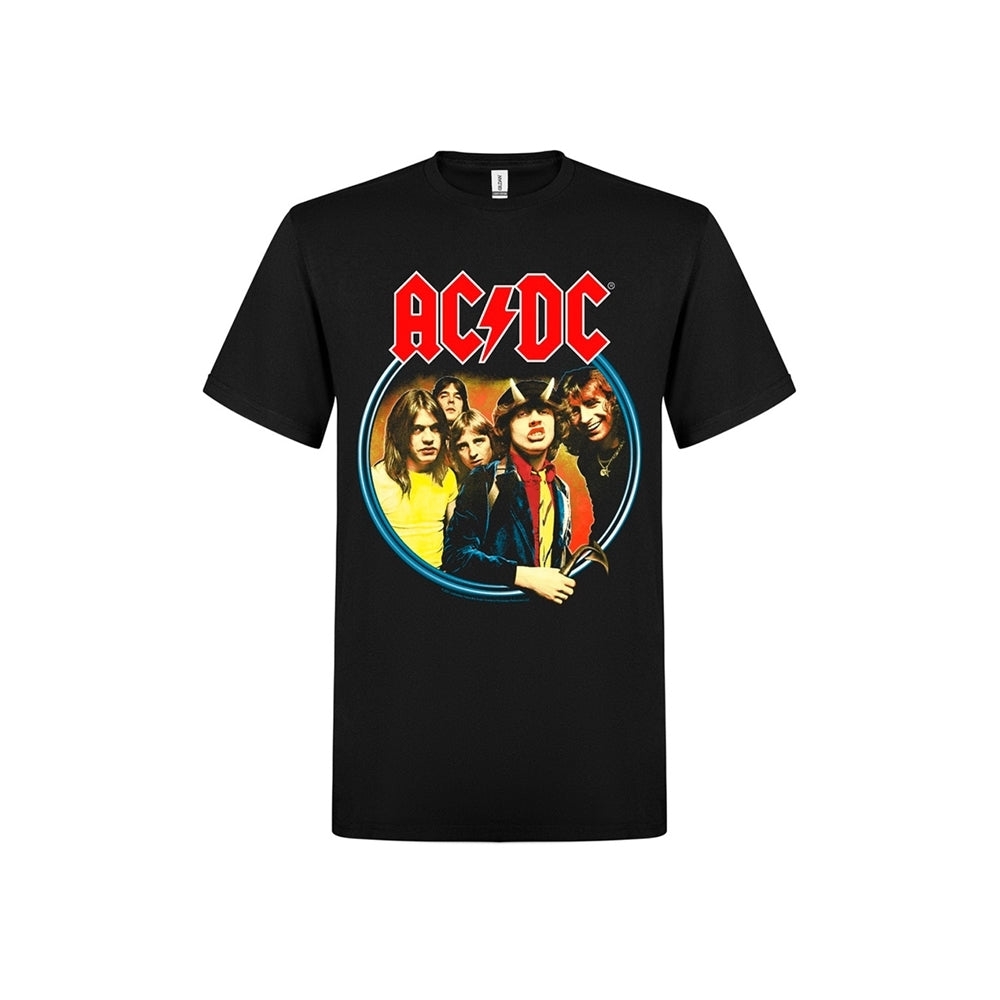 Een foto van een AC/DC T-Shirt