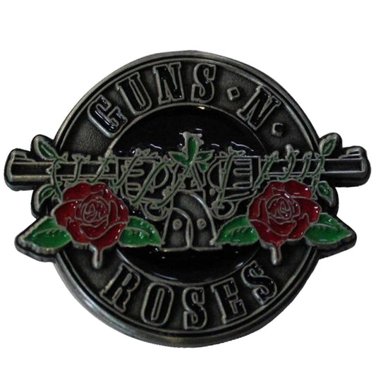 Een foto van een Guns N' Roses Speld Badge