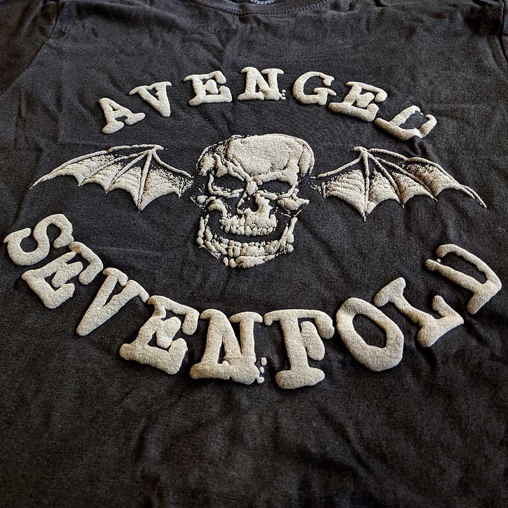 Avenged Sevenfold Unisex Hi-Build T-Shirt: Classic Deathbat Hi-Build T-Shirt