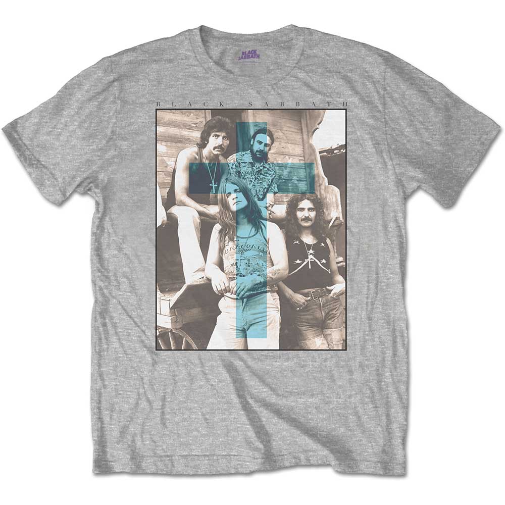 Een foto van een T-Shirt van Black Sabbath.