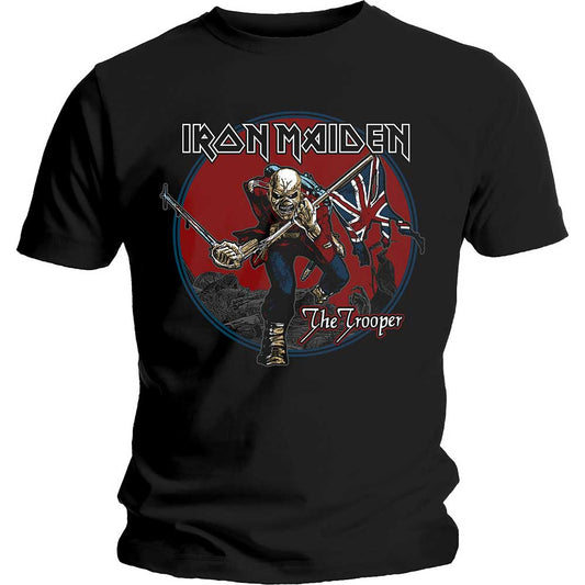 Iron Maiden Unisex T-Shirt: Trooper Red Sky T-Shirt