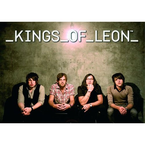 Kings of Leon Postcard: Sitting (Standard) Postkaart